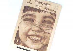 Raster Laser Engraving Photo on Wood